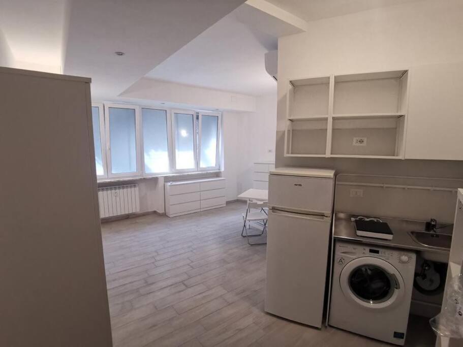 Confortable And Centrally Milan Flat Esterno foto