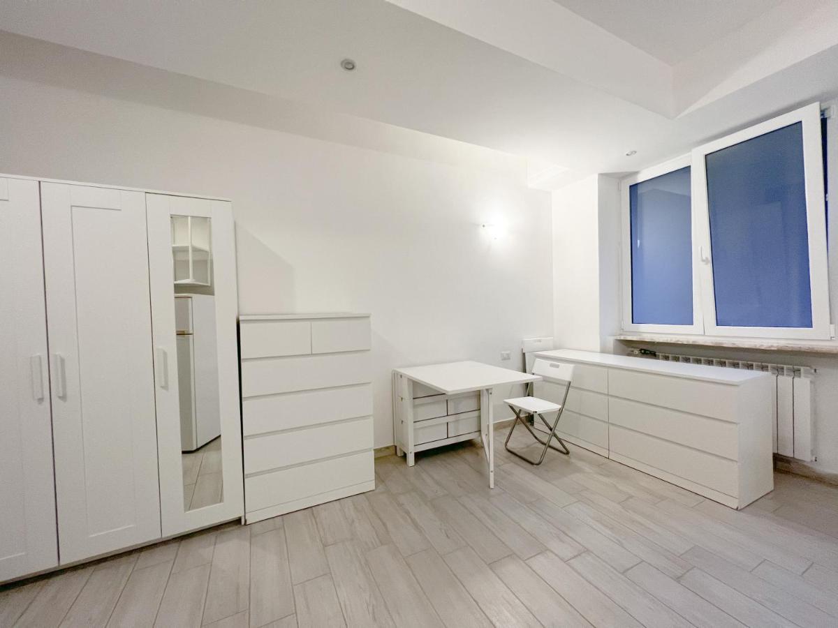 Confortable And Centrally Milan Flat Esterno foto