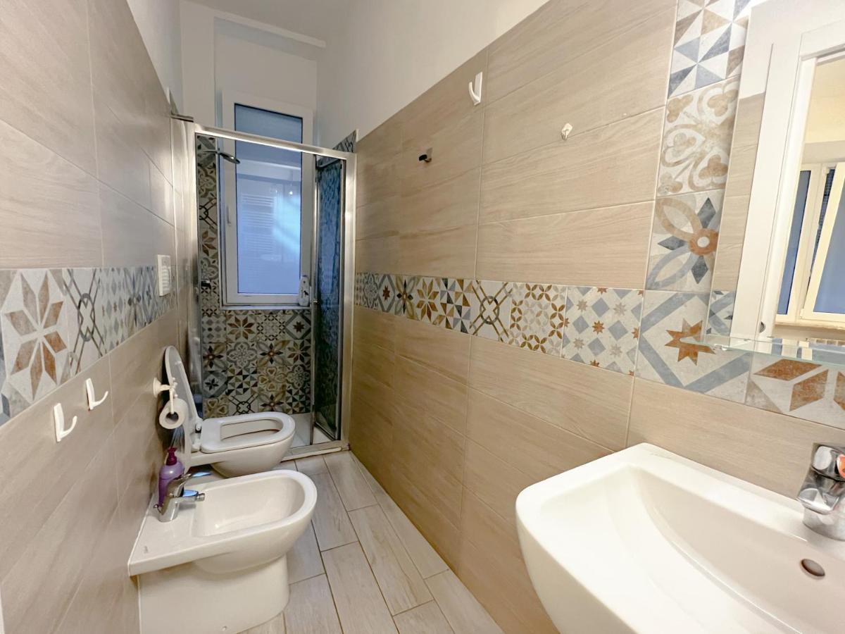 Confortable And Centrally Milan Flat Esterno foto